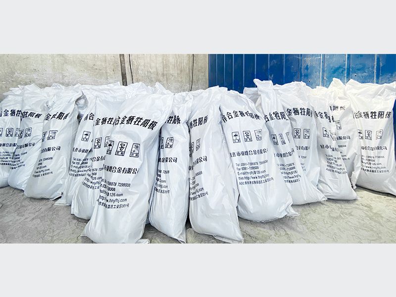 埋地管線，儲(chǔ)罐外壁及其它地下金屬結(jié)構(gòu)常用犧牲陽極